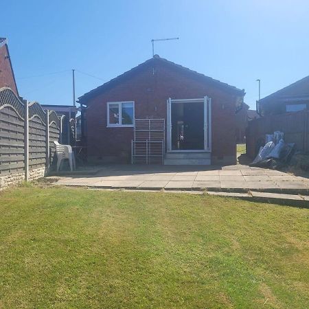 Apartamento The Little Red House Sheffield Exterior foto